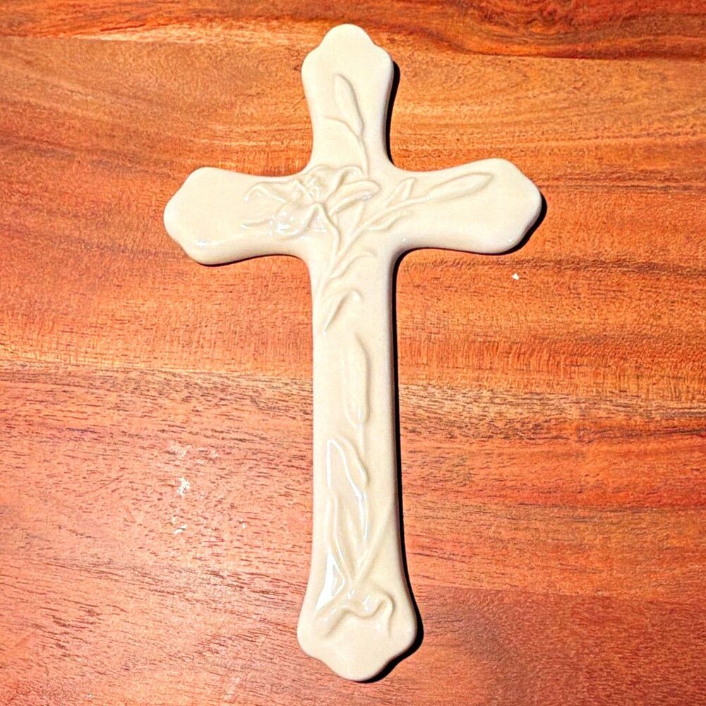 Lenox China Treasures Collection Ceramic Christian Cross, Issued 1994